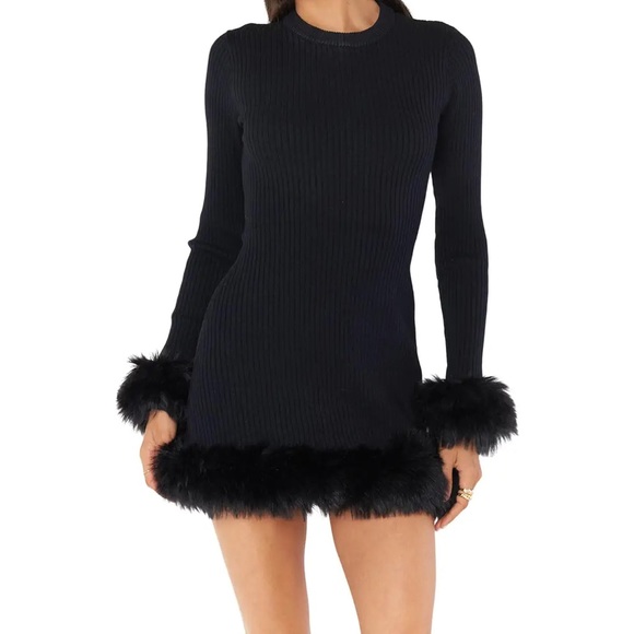 Show me your mumu fran mini sweater dress. PERFECT FOR THE HOLIDAYS! Get it now! - Picture 2 of 5